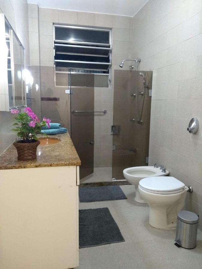 Ipanema - Apartamento Para 6 Pessoas A 100 M Da Praia Ріо-де-Жанейро Екстер'єр фото